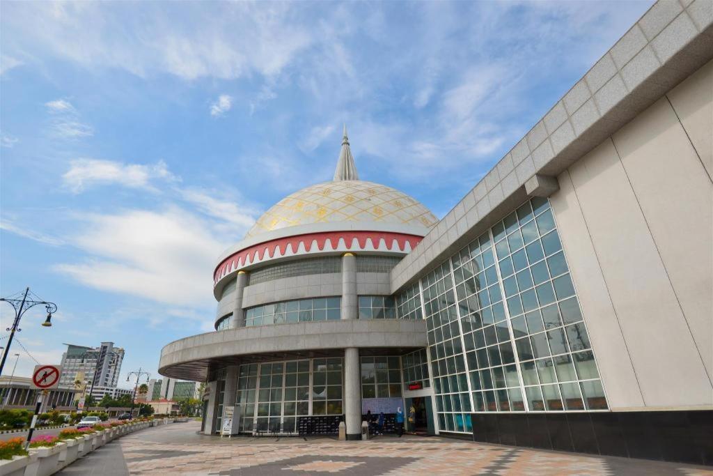 Grand City Hotel Bandar Seri Begawan Exterior foto